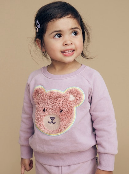 S23 RAINBOW FUR BEAR SWEATSHIRT