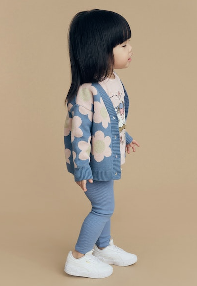S23 DAISY BOXY CARDI