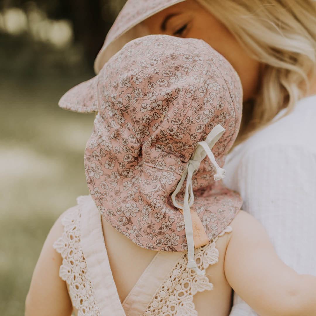 Reversible Baby Flap Sun Hat - Florence / Flax