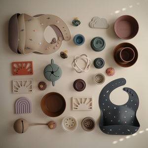 Silicone Baby Bib (Safari Tan)