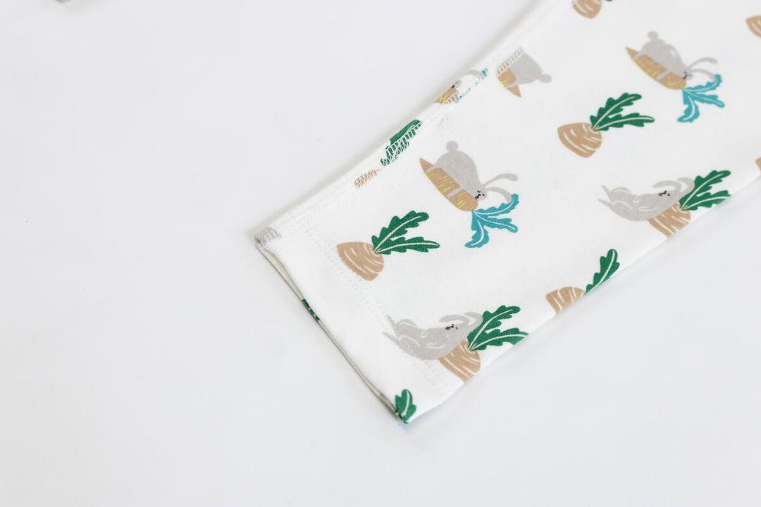 Nest Organic Cotton Two-Piece PJ Set - Lazy Rabbits