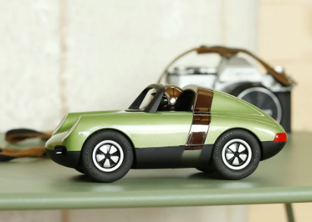 PLT904-Car LUFT HOPPER Green