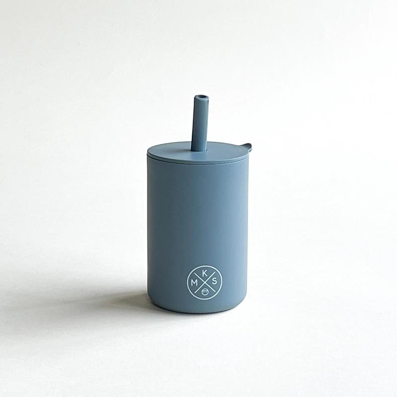 Silicone kids training drinking cup with straw-Charcoal