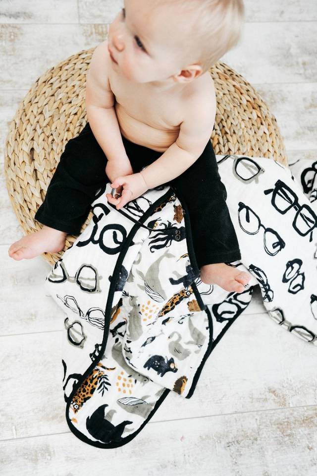 Zoology Reversible Quilt 47x47 inches